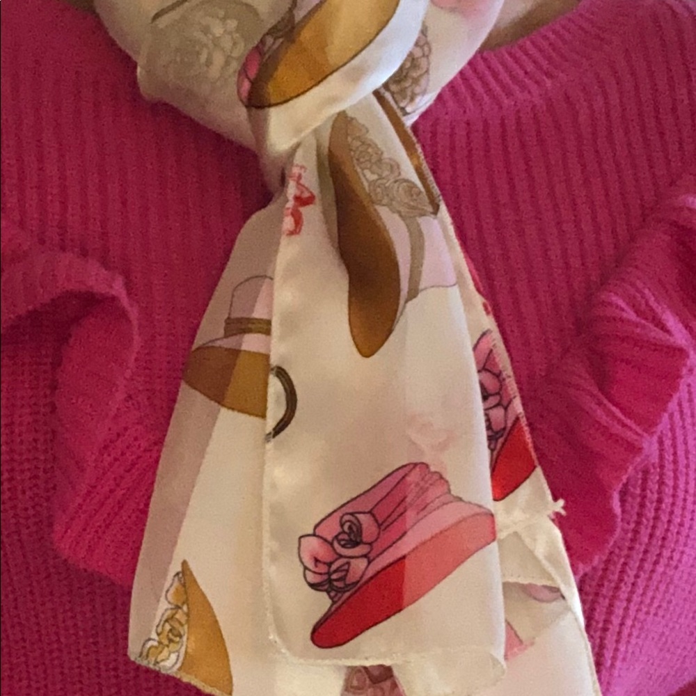 Adorable Hat & Purse Scarf
